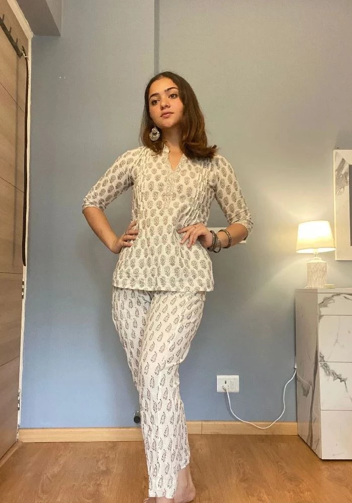 White Cotton Top with  Brown Bagh Hand Block Print-1.webp